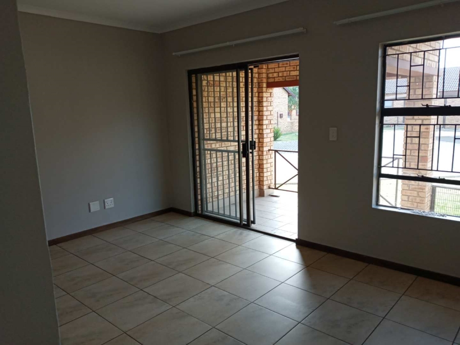 To Let 2 Bedroom Property for Rent in Riversdale Gauteng