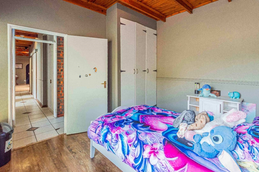 4 Bedroom Property for Sale in Randhart Gauteng