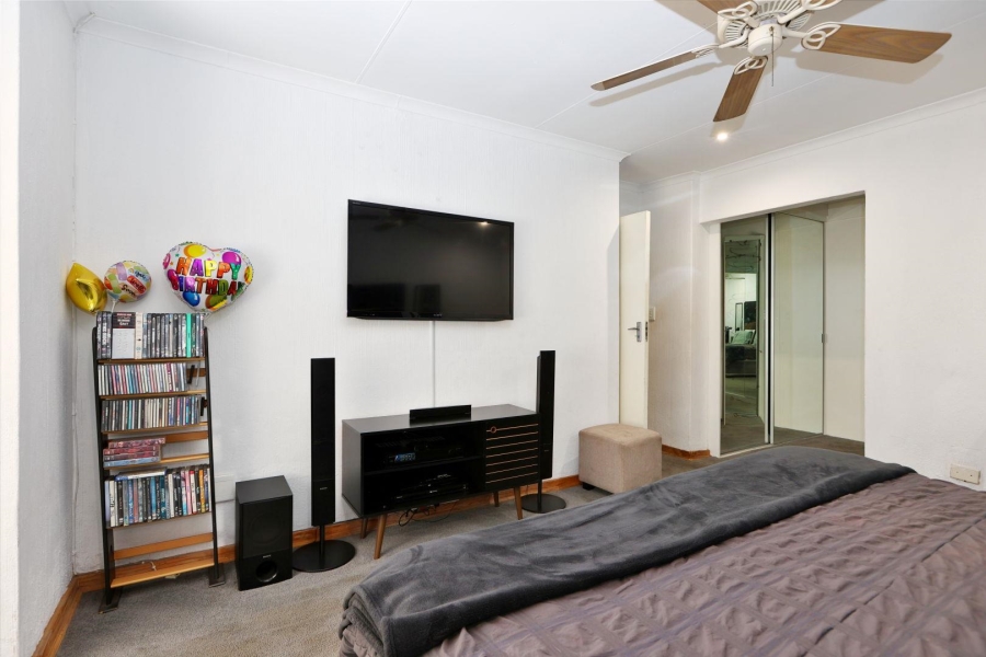 4 Bedroom Property for Sale in Buccleuch Gauteng