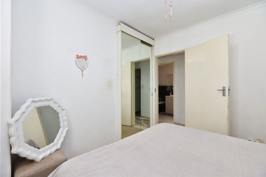 4 Bedroom Property for Sale in Buccleuch Gauteng