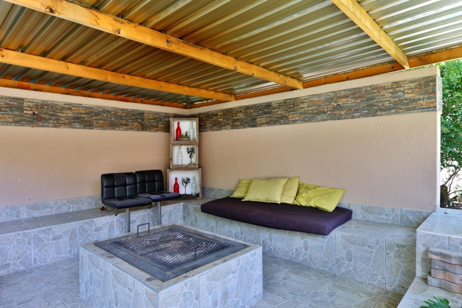 4 Bedroom Property for Sale in Buccleuch Gauteng