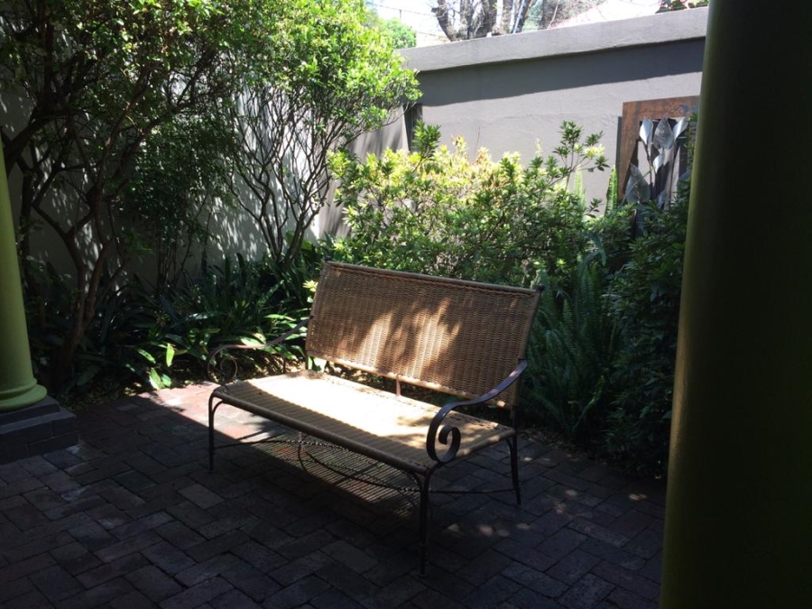 To Let 1 Bedroom Property for Rent in Melville Gauteng