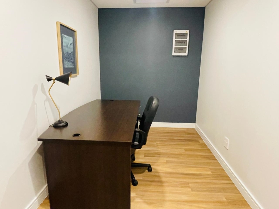 To Let 2 Bedroom Property for Rent in Illovo Gauteng