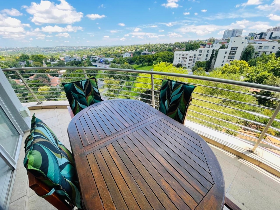 To Let 2 Bedroom Property for Rent in Sandhurst Gauteng