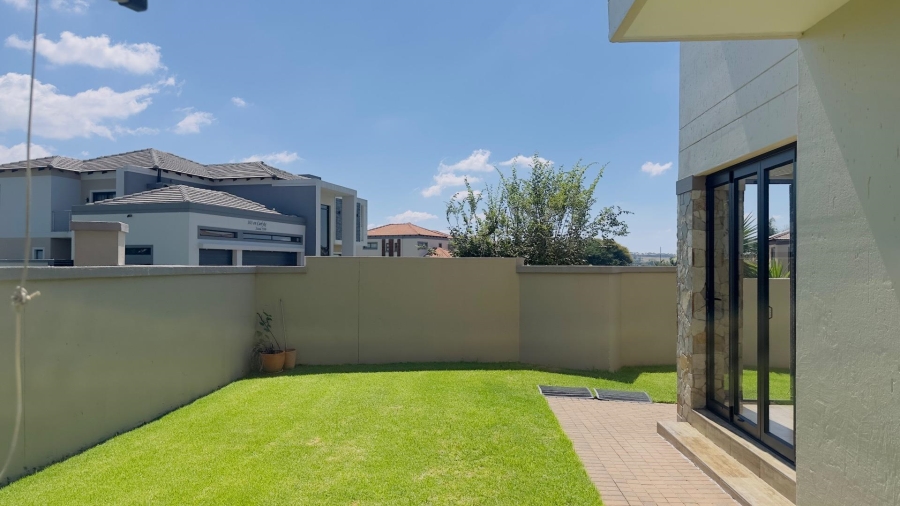 3 Bedroom Property for Sale in Blue Valley Gauteng