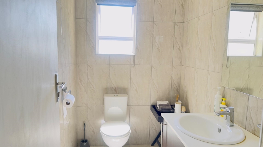 3 Bedroom Property for Sale in Blue Valley Gauteng