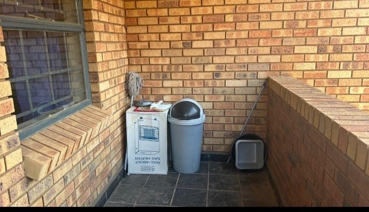 2 Bedroom Property for Sale in Montana Gauteng