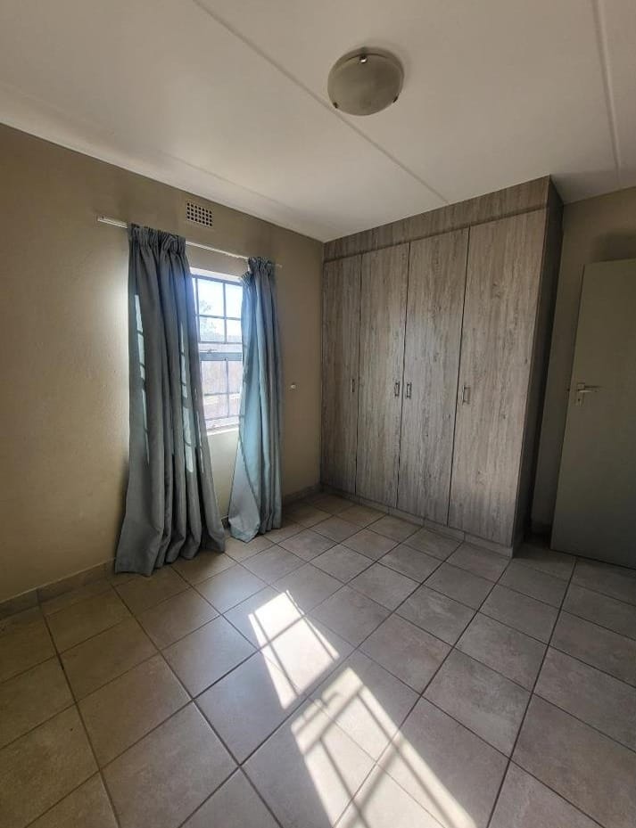 2 Bedroom Property for Sale in Montana Gauteng