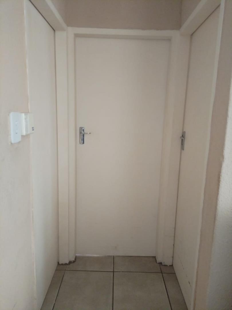 2 Bedroom Property for Sale in Mahube Valley Gauteng