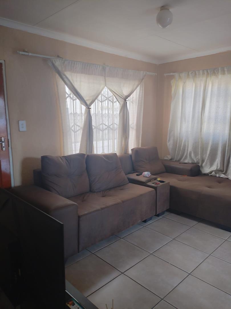 2 Bedroom Property for Sale in Mahube Valley Gauteng