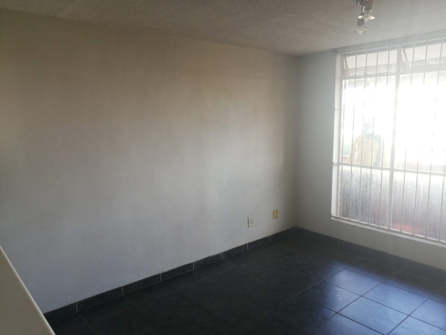 1 Bedroom Property for Sale in Hatfield Gauteng