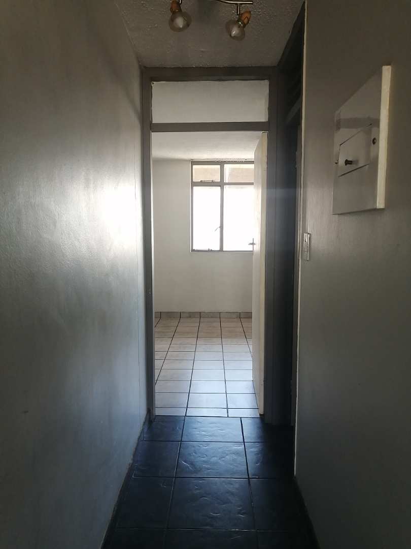 1 Bedroom Property for Sale in Hatfield Gauteng