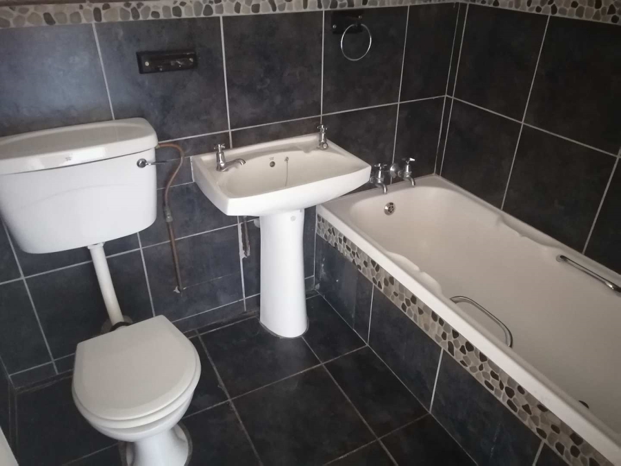 1 Bedroom Property for Sale in Hatfield Gauteng