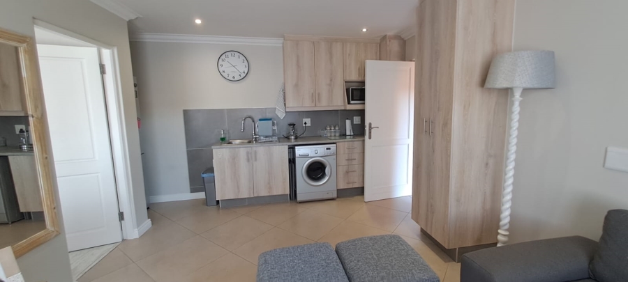 5 Bedroom Property for Sale in Bassonia Gauteng