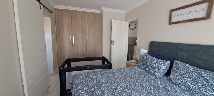 5 Bedroom Property for Sale in Bassonia Gauteng