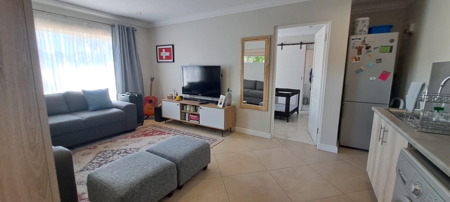 5 Bedroom Property for Sale in Bassonia Gauteng