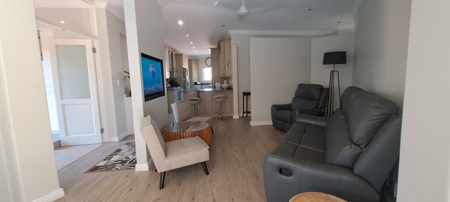 5 Bedroom Property for Sale in Bassonia Gauteng