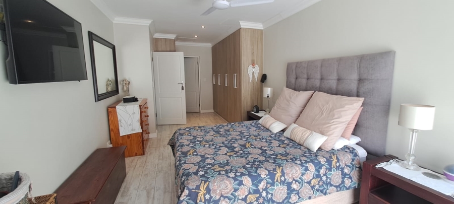 5 Bedroom Property for Sale in Bassonia Gauteng