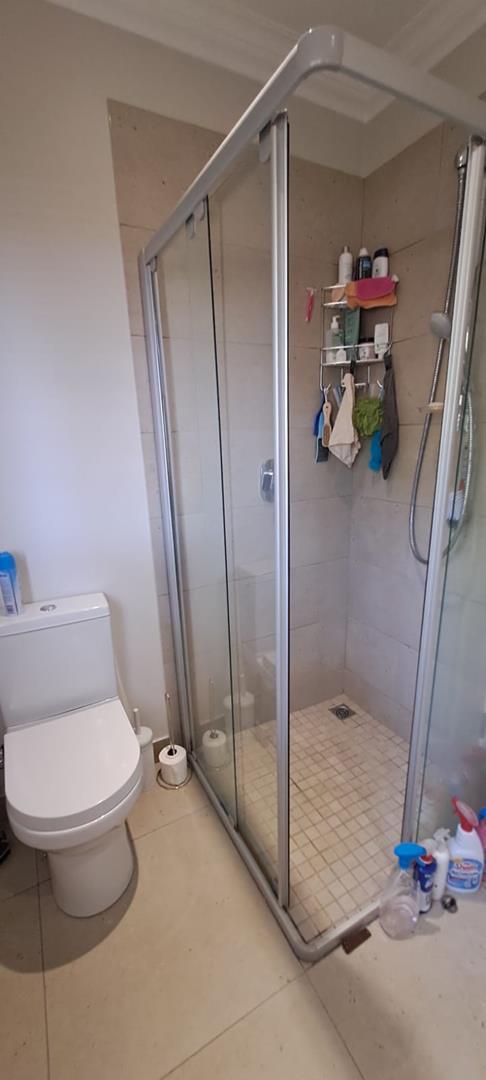 5 Bedroom Property for Sale in Bassonia Gauteng