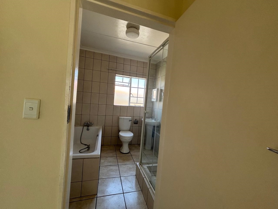 2 Bedroom Property for Sale in Boksburg Gauteng