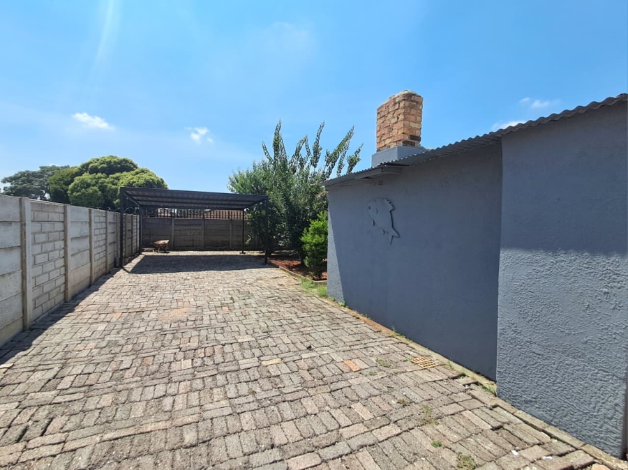 3 Bedroom Property for Sale in Mayberry Park Gauteng