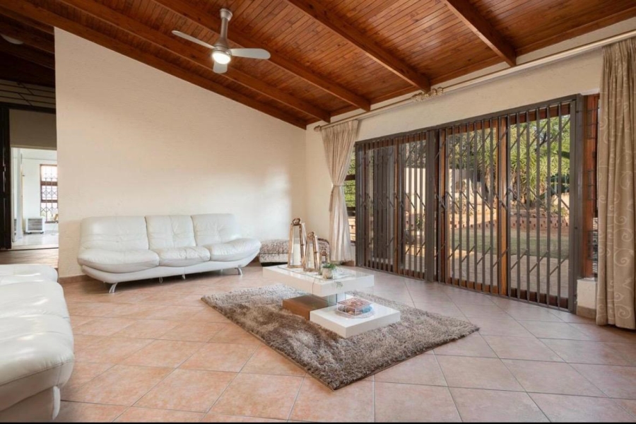 4 Bedroom Property for Sale in Mulbarton Gauteng