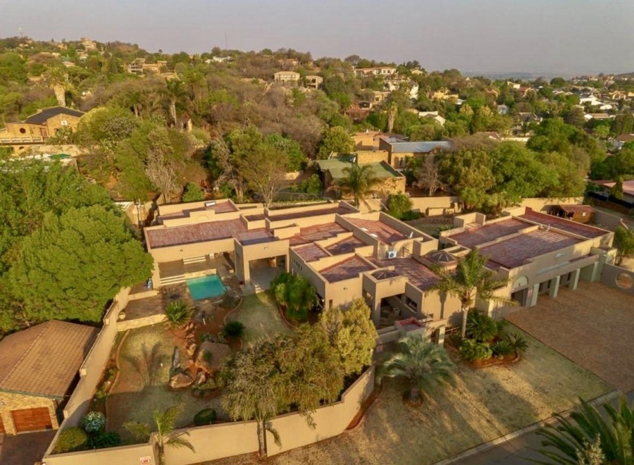 4 Bedroom Property for Sale in Mulbarton Gauteng