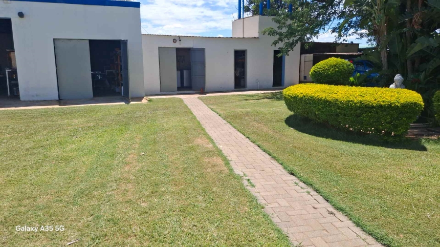 9 Bedroom Property for Sale in Vasfontein AH Gauteng