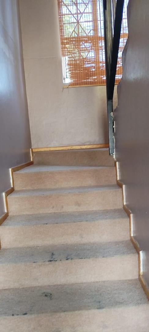 3 Bedroom Property for Sale in Rosslyn Gauteng