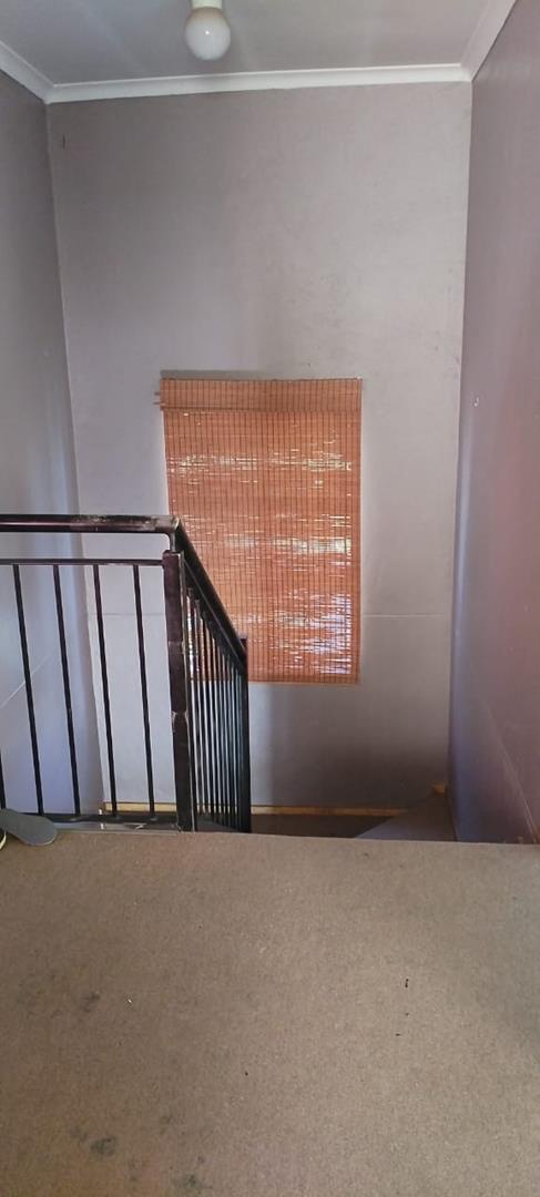 3 Bedroom Property for Sale in Rosslyn Gauteng