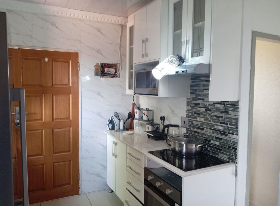 3 Bedroom Property for Sale in Protea Glen Gauteng