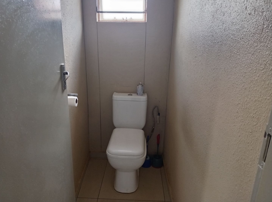 3 Bedroom Property for Sale in Protea Glen Gauteng