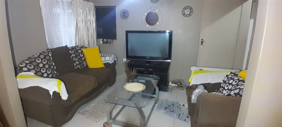 2 Bedroom Property for Sale in Jabulani Gauteng