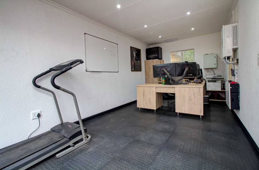 3 Bedroom Property for Sale in Strubensvallei Gauteng