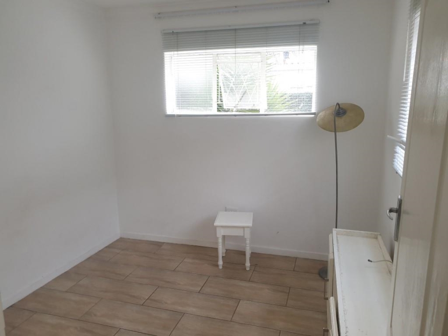 To Let 1 Bedroom Property for Rent in Rosebank Gauteng