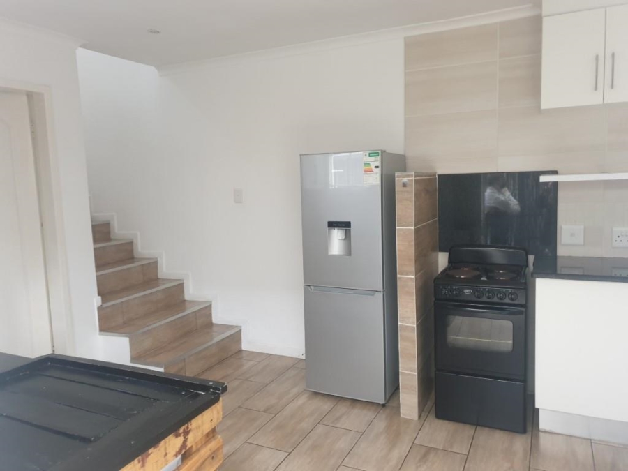 To Let 1 Bedroom Property for Rent in Rosebank Gauteng