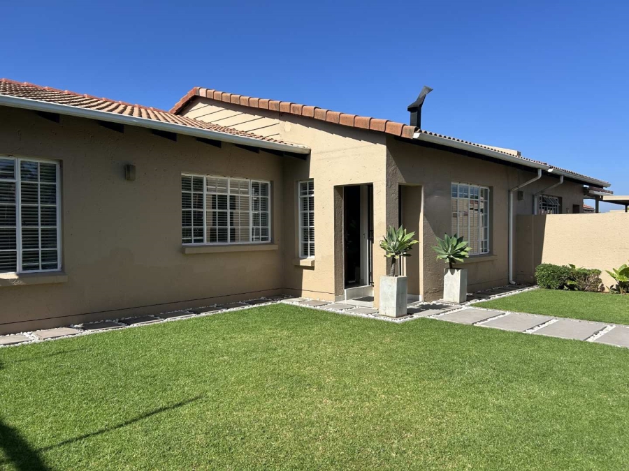 3 Bedroom Property for Sale in Brentwood Park Gauteng