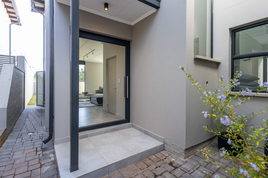 3 Bedroom Property for Sale in Eye of Africa Gauteng