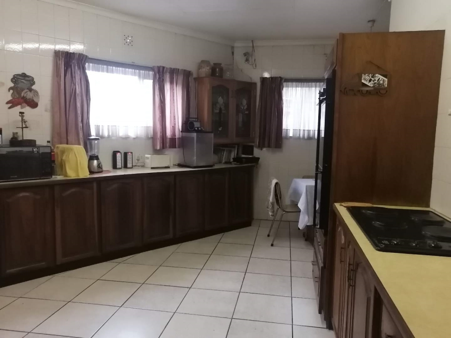 4 Bedroom Property for Sale in Sunward Park Gauteng