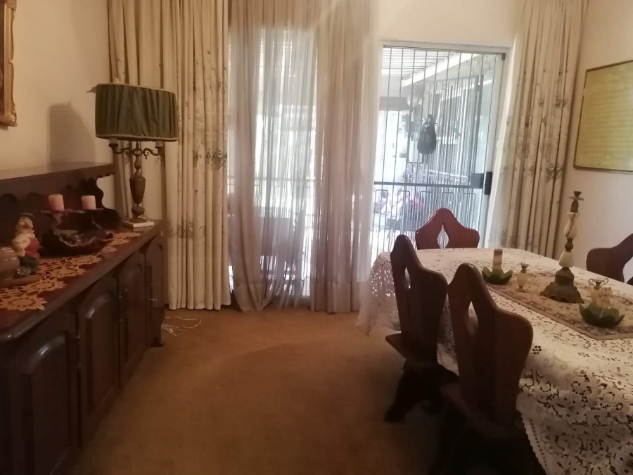 4 Bedroom Property for Sale in Sunward Park Gauteng