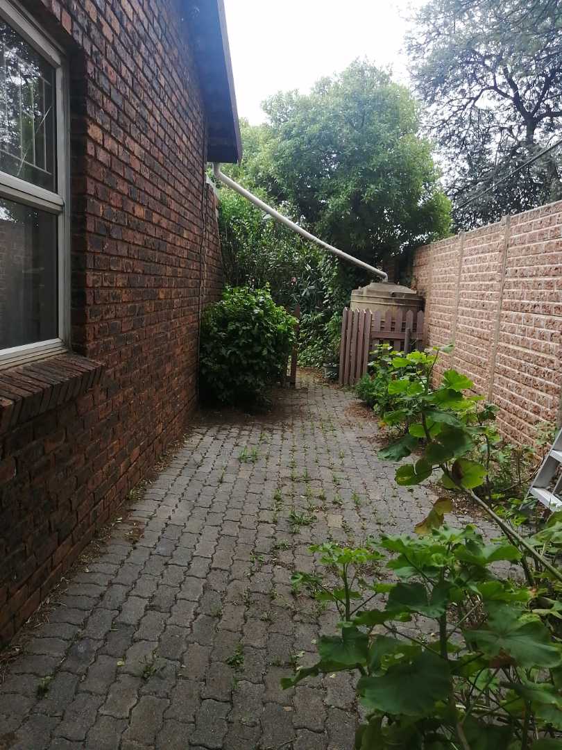 4 Bedroom Property for Sale in Sunward Park Gauteng