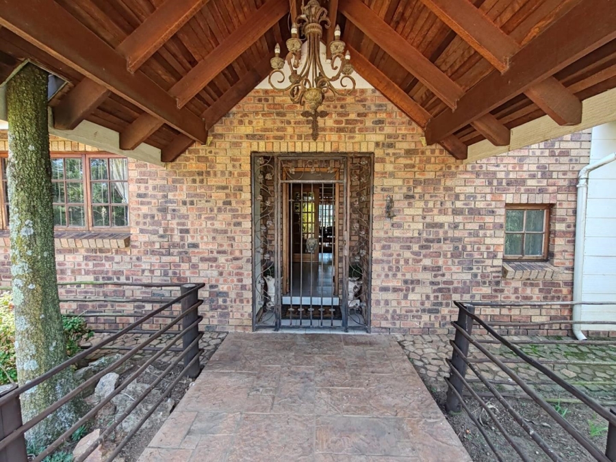 5 Bedroom Property for Sale in Norton Home Estate AH Gauteng