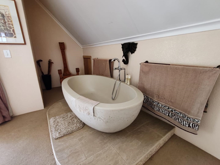 5 Bedroom Property for Sale in Norton Home Estate AH Gauteng