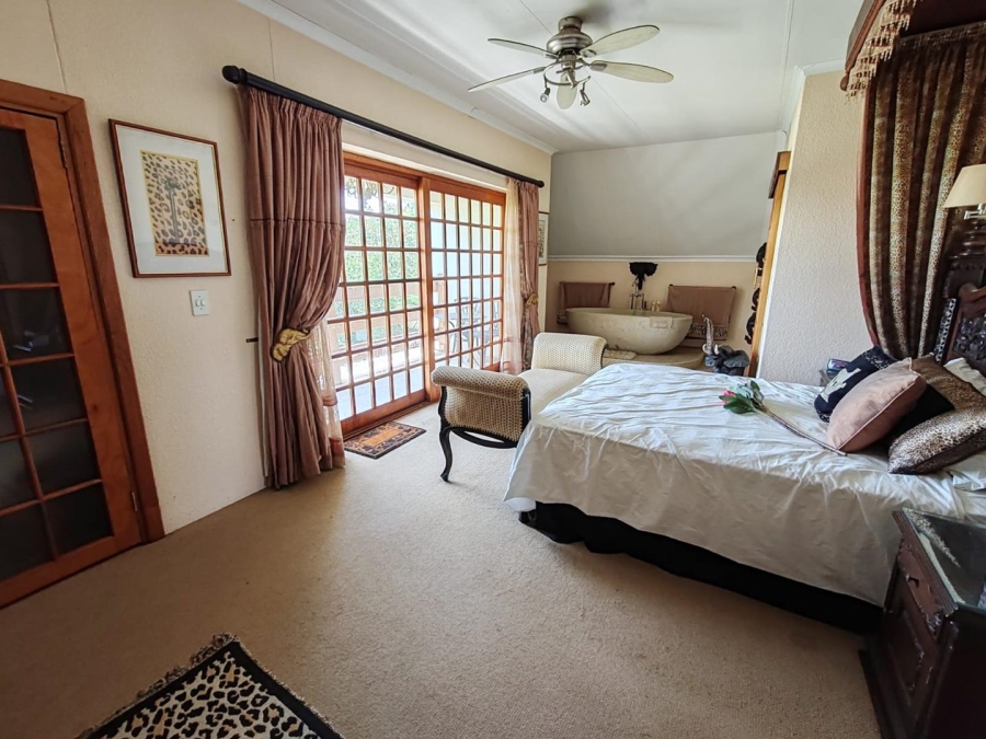5 Bedroom Property for Sale in Norton Home Estate AH Gauteng
