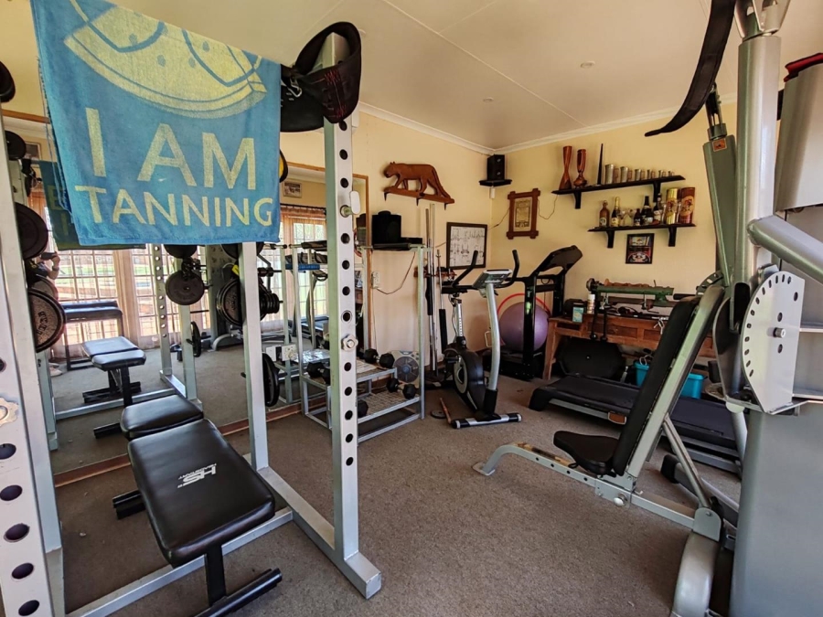 5 Bedroom Property for Sale in Norton Home Estate AH Gauteng