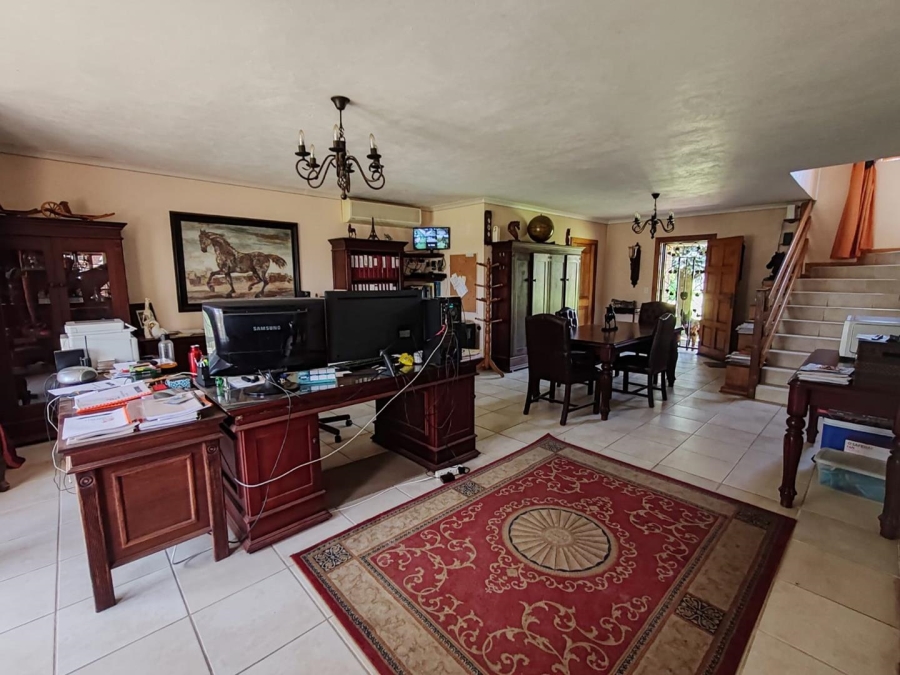 5 Bedroom Property for Sale in Norton Home Estate AH Gauteng
