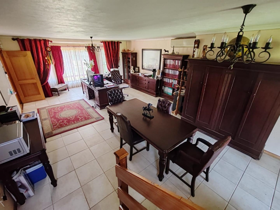 5 Bedroom Property for Sale in Norton Home Estate AH Gauteng