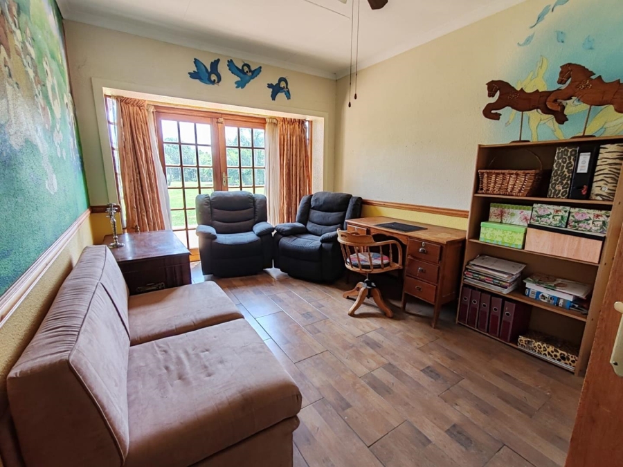 5 Bedroom Property for Sale in Norton Home Estate AH Gauteng