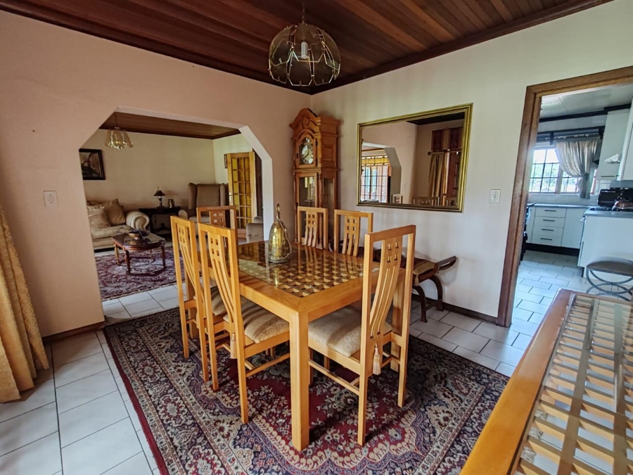 5 Bedroom Property for Sale in Norton Home Estate AH Gauteng