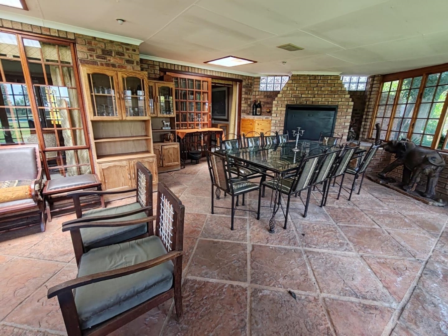 5 Bedroom Property for Sale in Norton Home Estate AH Gauteng